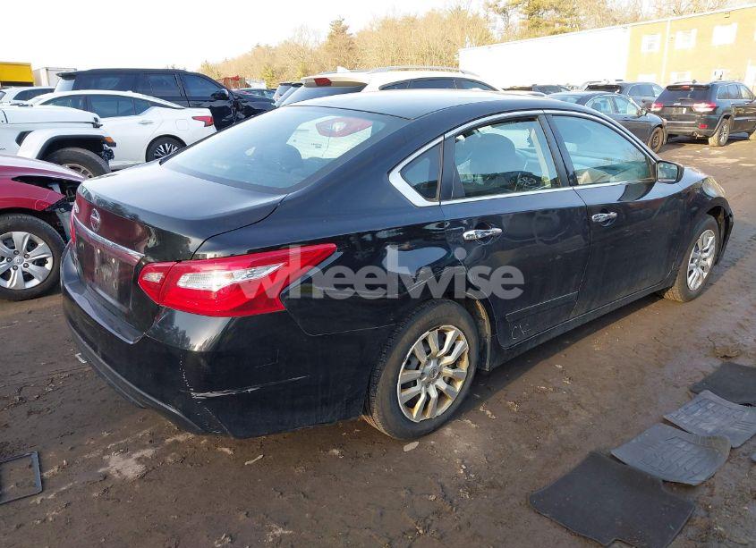 Photo 4 of 2016 Nissan Altima 2.5/2.5 S/2.5 SL/2.5 SR/2.5 SV (VIN 1N4AL3AP7GN364198)