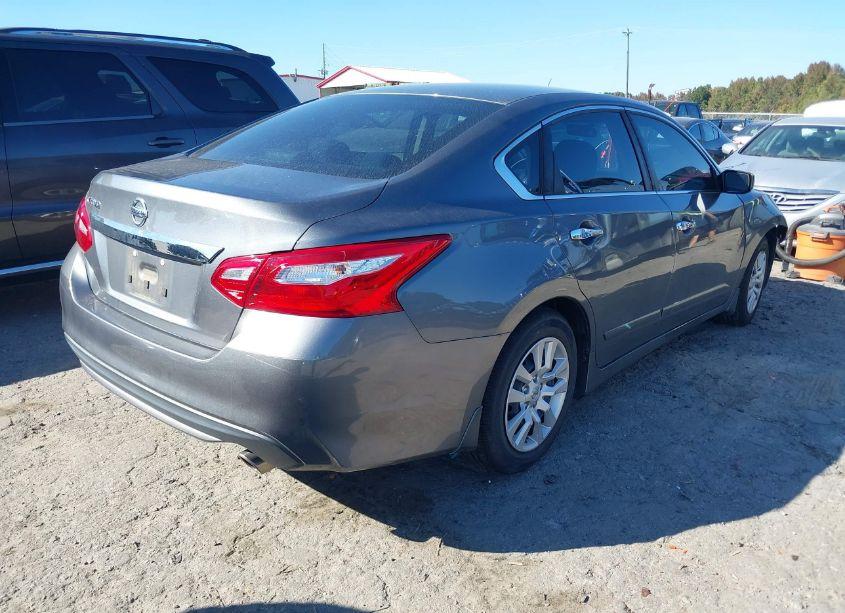 Photo 4 of 2016 Nissan Altima 2.5 S (VIN 1N4AL3AP7GN385164)