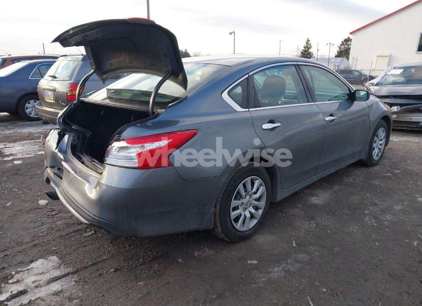 Photo 4 of 2016 Nissan Altima 2.5 S (VIN 1N4AL3AP7GN390588)