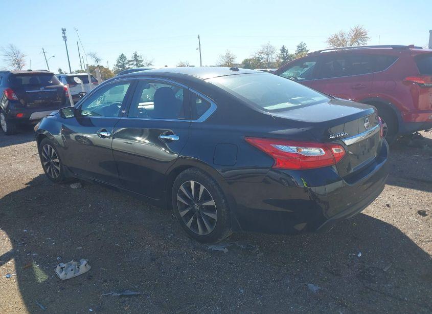 Photo 3 of 2017 Nissan Altima 2.5 SV (VIN 1N4AL3AP7HC108348)