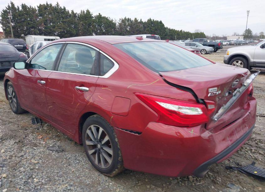 Photo 3 of 2017 Nissan Altima 2.5/2.5 S/2.5 SL/2.5 SR/2.5 SV (VIN 1N4AL3AP7HC112996)