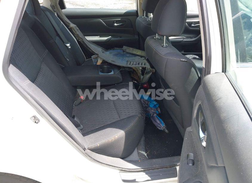 Photo 8 of 2017 Nissan Altima (VIN 1N4AL3AP7HC117292)