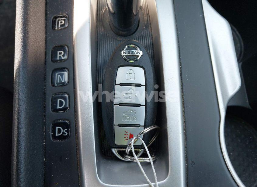 Photo 11 of 2017 Nissan Altima 2.5/2.5 S/2.5 SL/2.5 SR/2.5 SV (VIN 1N4AL3AP7HC120984)