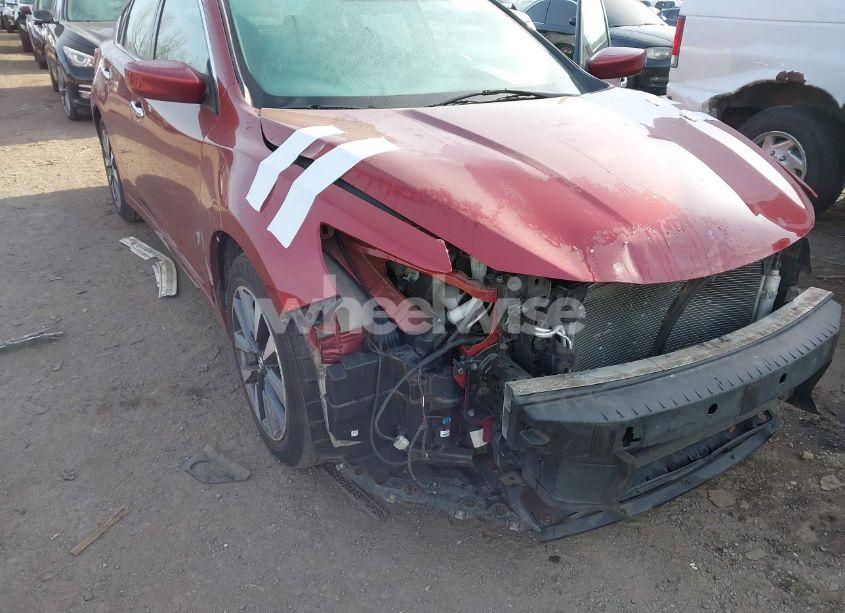 Photo 17 of 2017 Nissan Altima 2.5/2.5 S/2.5 SL/2.5 SR/2.5 SV (VIN 1N4AL3AP7HC120984)