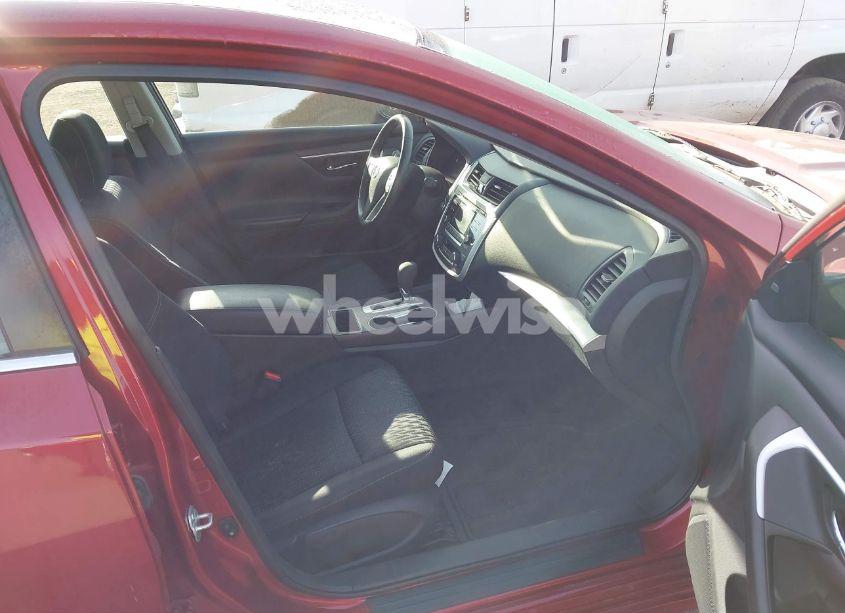 Photo 5 of 2017 Nissan Altima 2.5/2.5 S/2.5 SL/2.5 SR/2.5 SV (VIN 1N4AL3AP7HC120984)