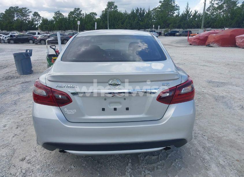 Photo 16 of 2017 Nissan Altima 2.5 SR (VIN 1N4AL3AP7HC126624)
