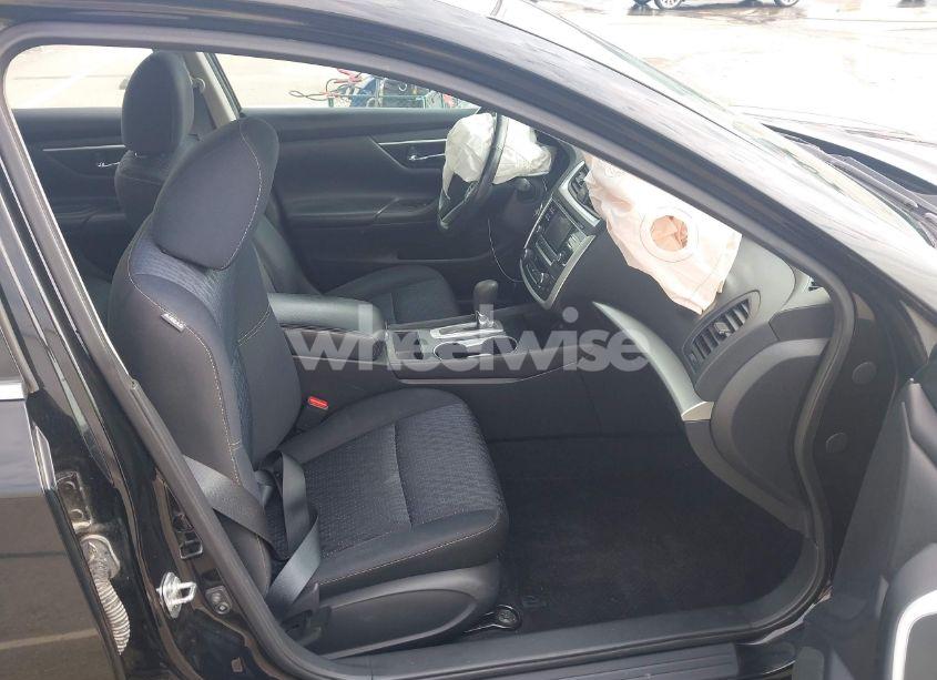 Photo 5 of 2017 Nissan Altima 2.5 SV (VIN 1N4AL3AP7HC132911)