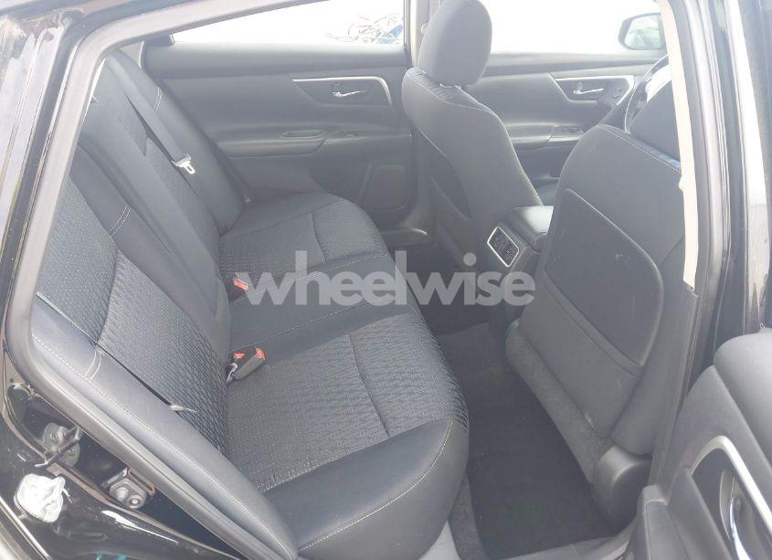 Photo 8 of 2017 Nissan Altima 2.5 SV (VIN 1N4AL3AP7HC132911)