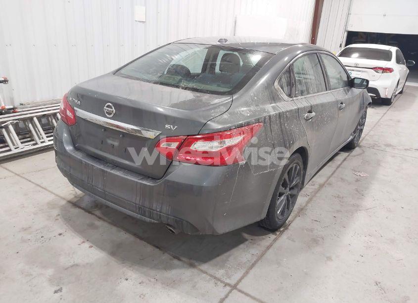 Photo 4 of 2017 Nissan Altima 2.5 SV (VIN 1N4AL3AP7HC142984)