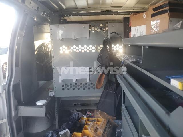 Photo 5 of 2018 CHEVROLET EXPRESS G2500 (VIN 1N4AL3AP7HC151619)