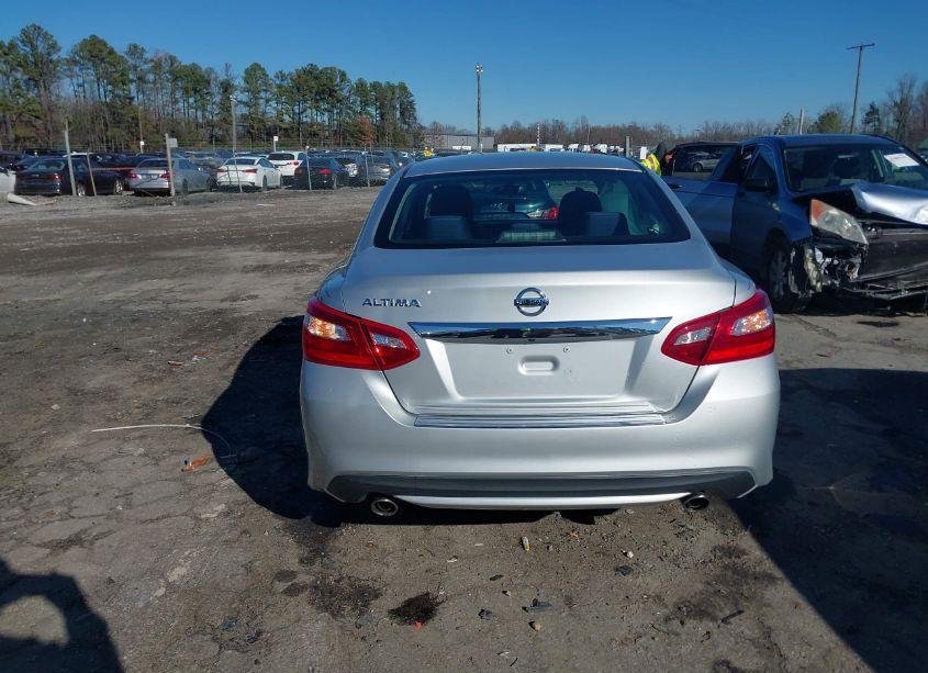 Photo 16 of 2017 Nissan Altima 2.5 S (VIN 1N4AL3AP7HC155007)