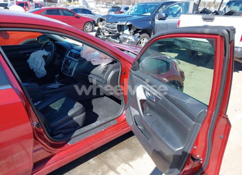 Photo 5 of 2017 Nissan Altima 2.5 SL (VIN 1N4AL3AP7HC158148)