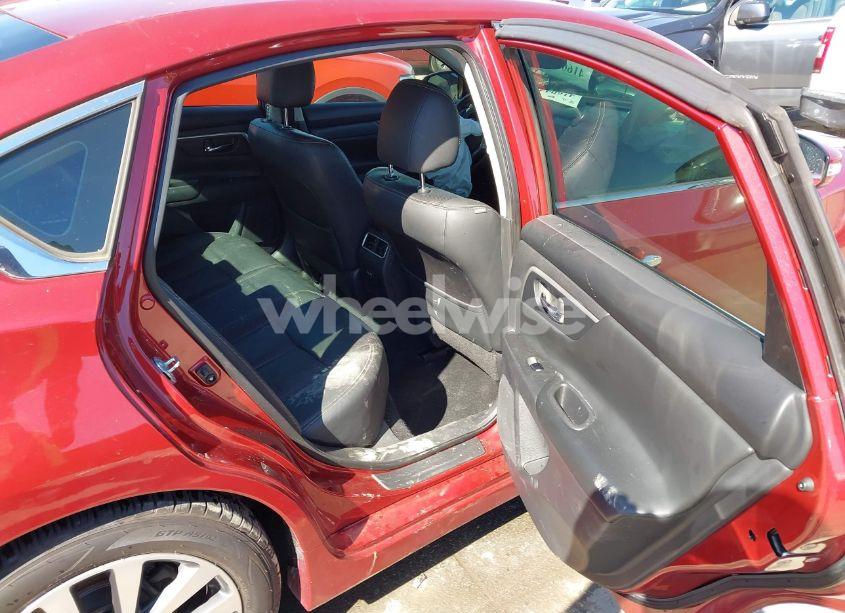 Photo 8 of 2017 Nissan Altima 2.5 SL (VIN 1N4AL3AP7HC158148)