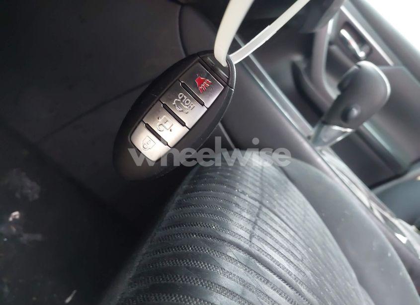 Photo 11 of 2017 Nissan Altima 2.5 SV (VIN 1N4AL3AP7HC158277)