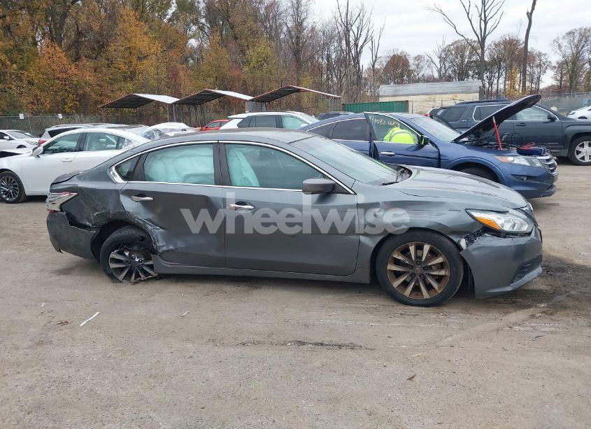 Photo 13 of 2017 Nissan Altima 2.5 SV (VIN 1N4AL3AP7HC158277)