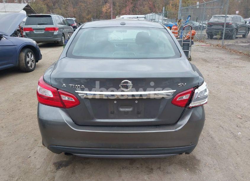 Photo 16 of 2017 Nissan Altima 2.5 SV (VIN 1N4AL3AP7HC158277)