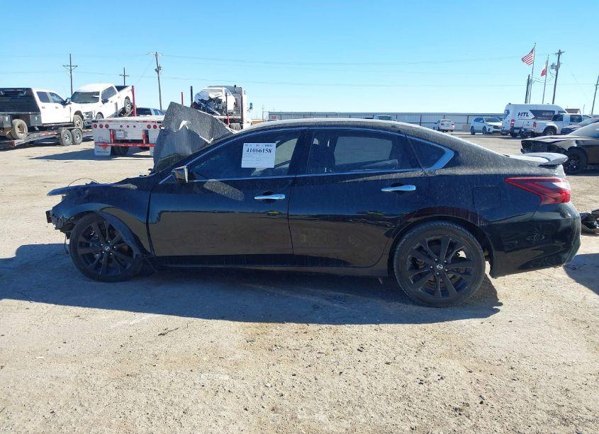Photo 14 of 2017 Nissan Altima 2.5 SR (VIN 1N4AL3AP7HC168663)