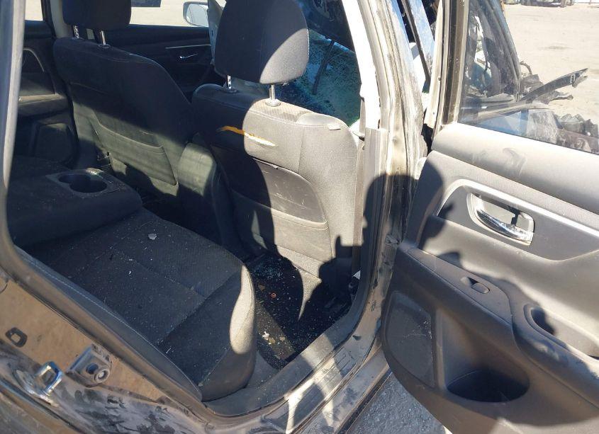 Photo 8 of 2017 Nissan Altima 2.5 SR (VIN 1N4AL3AP7HC168663)