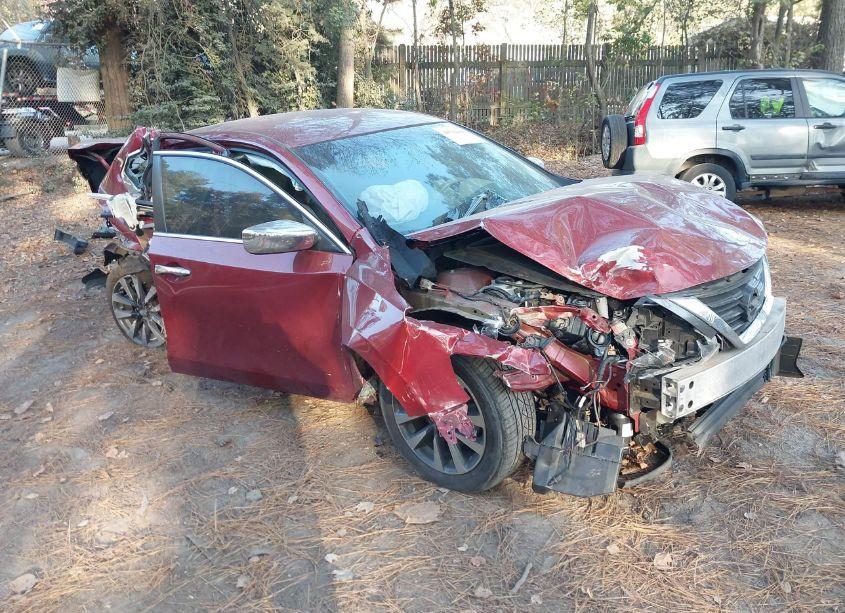 2017 Nissan Altima 2.5 SV (VIN 1N4AL3AP7HC170994) main photo