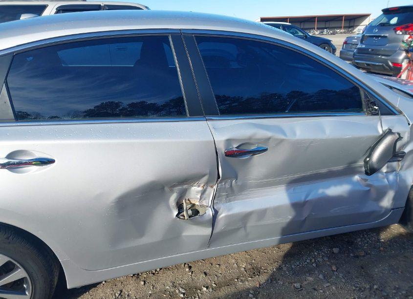 Photo 13 of 2017 Nissan Altima 2.5 SV (VIN 1N4AL3AP7HC178044)