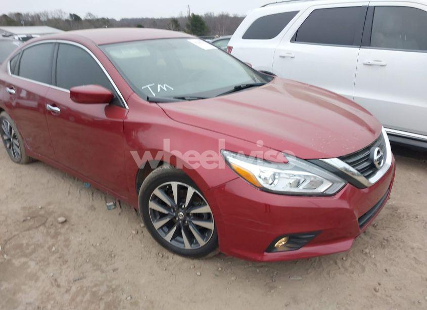 2017 Nissan Altima 2.5 SV (VIN 1N4AL3AP7HC182434) main photo