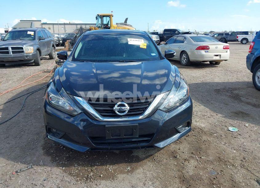 Photo 13 of 2017 Nissan Altima 2.5 SL (VIN 1N4AL3AP7HC188394)