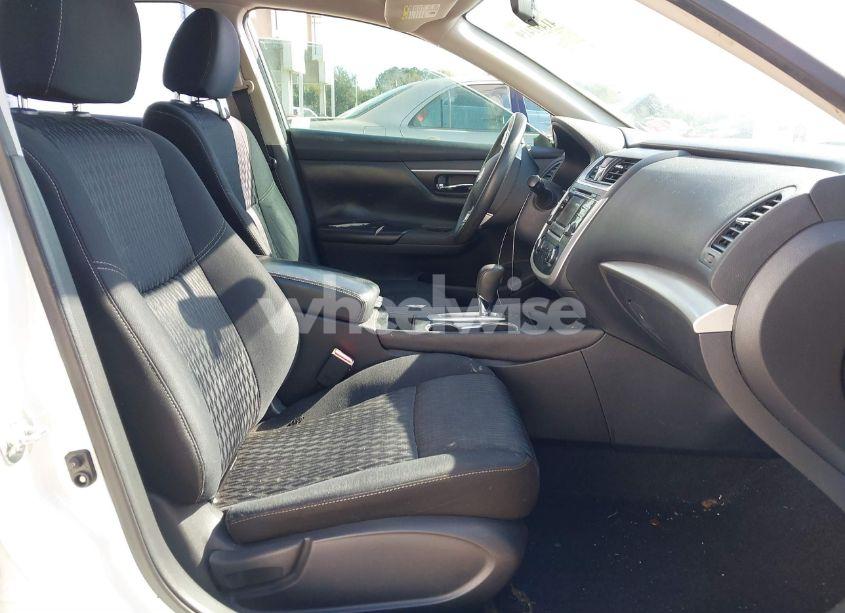 Photo 5 of 2017 Nissan Altima 2.5 S (VIN 1N4AL3AP7HC198164)