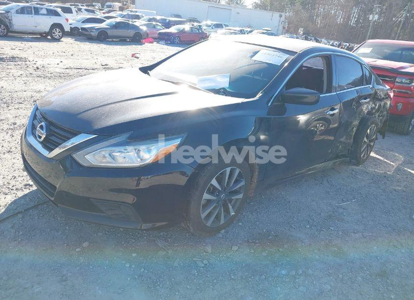 Photo 2 of 2017 Nissan Altima 2.5 SV (VIN 1N4AL3AP7HC202570)