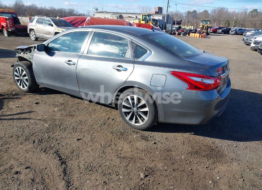 Photo 3 of 2017 Nissan Altima 2.5 SV (VIN 1N4AL3AP7HC202665)
