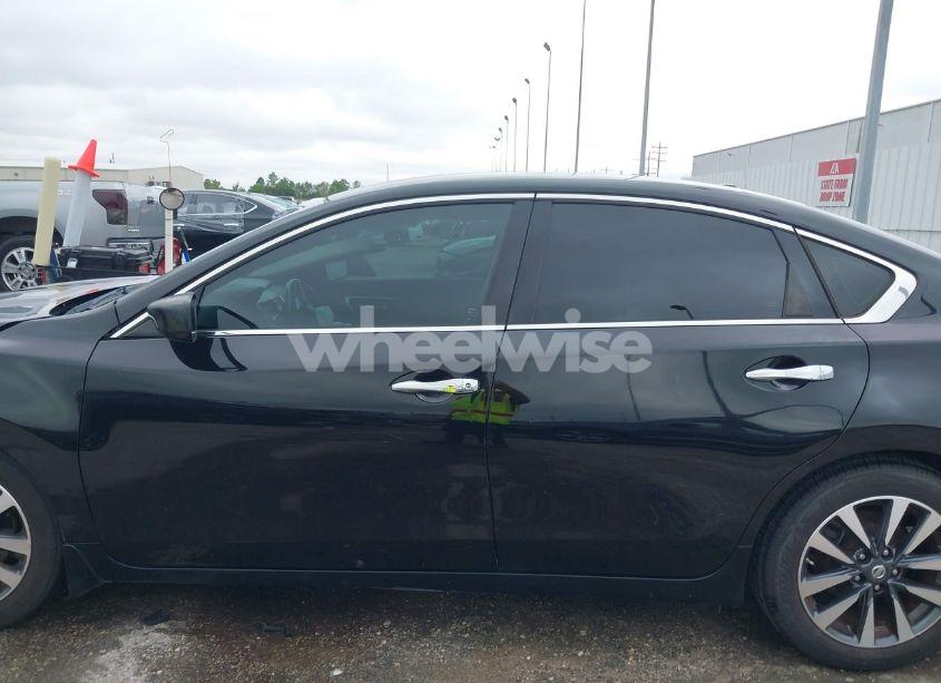 Photo 15 of 2017 Nissan Altima 2.5 SV (VIN 1N4AL3AP7HC225671)
