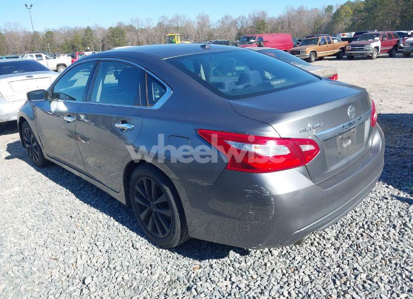 Photo 3 of 2017 Nissan Altima 2.5 SV (VIN 1N4AL3AP7HC227386)
