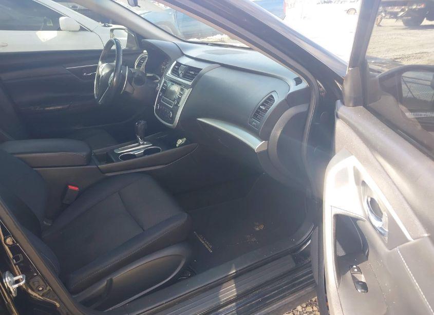 Photo 5 of 2017 Nissan Altima 2.5 SR (VIN 1N4AL3AP7HC229025)