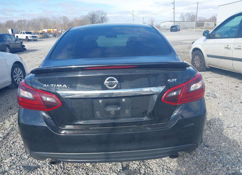 Photo 6 of 2017 Nissan Altima 2.5 SR (VIN 1N4AL3AP7HC229025)