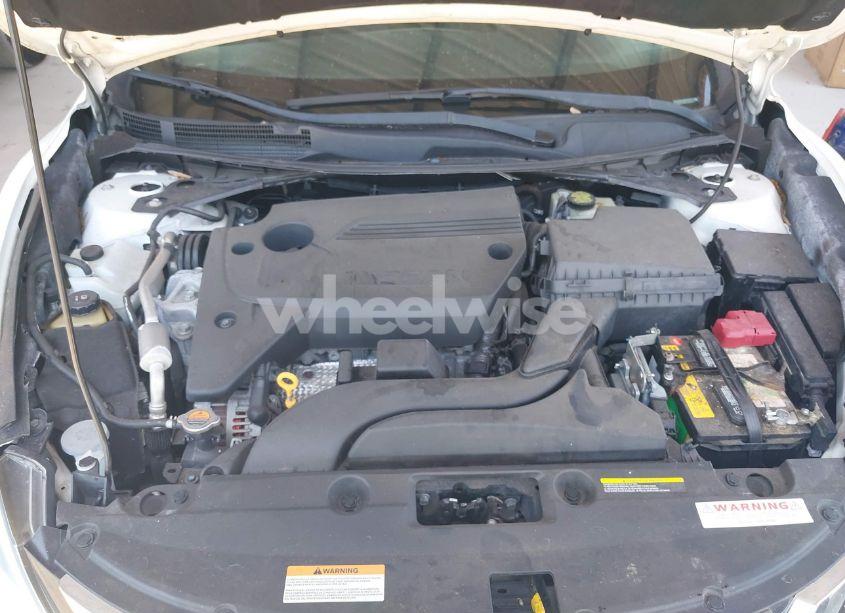 Photo 10 of 2017 Nissan Altima 2.5 S (VIN 1N4AL3AP7HC229414)
