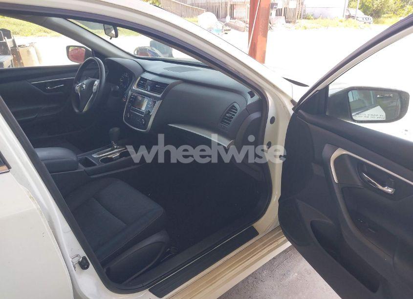 Photo 5 of 2017 Nissan Altima 2.5 S (VIN 1N4AL3AP7HC229414)