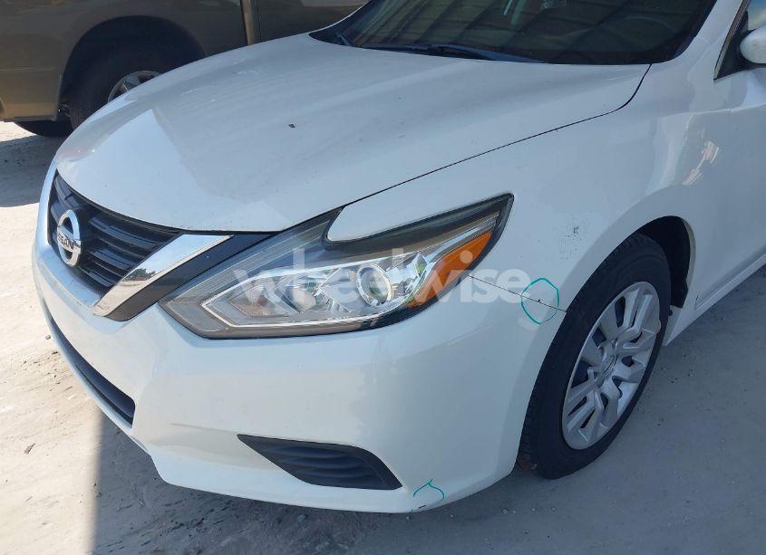 Photo 6 of 2017 Nissan Altima 2.5 S (VIN 1N4AL3AP7HC229414)