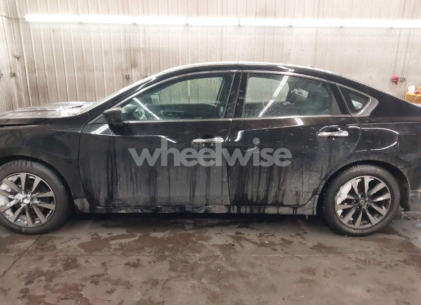 Photo 15 of 2017 Nissan Altima 2.5 SV (VIN 1N4AL3AP7HC247721)