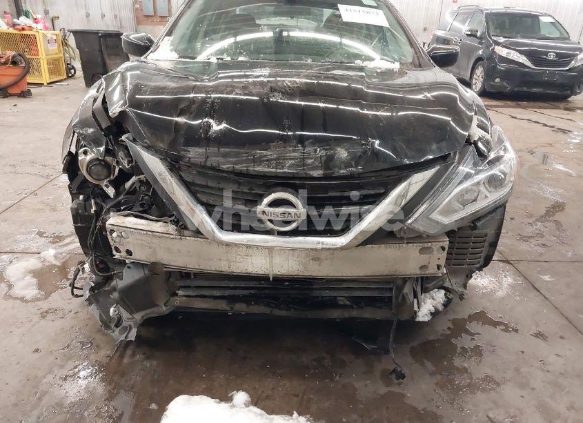 Photo 6 of 2017 Nissan Altima 2.5 SV (VIN 1N4AL3AP7HC247721)