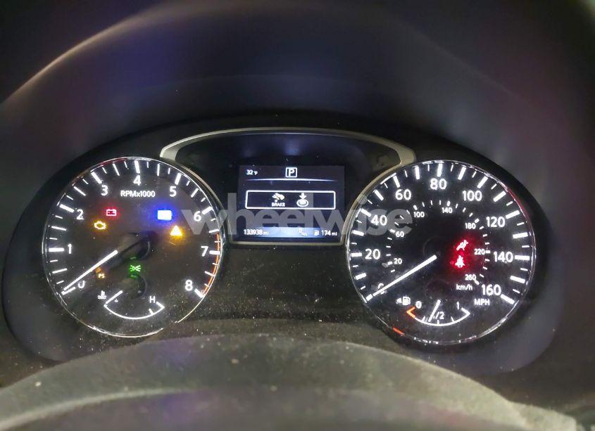 Photo 7 of 2017 Nissan Altima 2.5 SV (VIN 1N4AL3AP7HC247721)