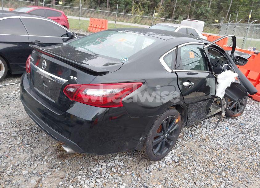 Photo 4 of 2017 Nissan Altima 2.5 SR (VIN 1N4AL3AP7HC248772)