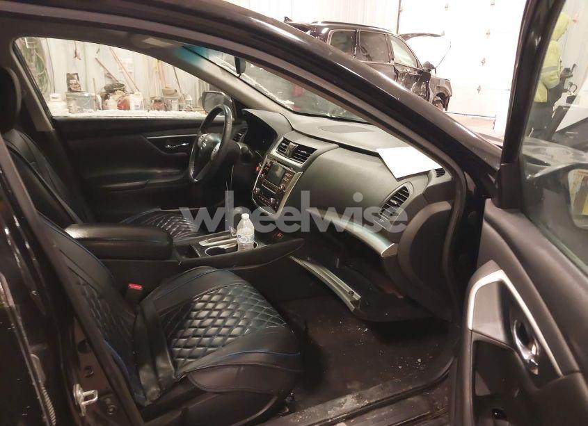 Photo 5 of 2017 Nissan Altima 2.5 SV (VIN 1N4AL3AP7HC250442)