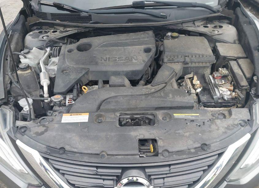 Photo 10 of 2017 Nissan Altima 2.5 S (VIN 1N4AL3AP7HC253275)