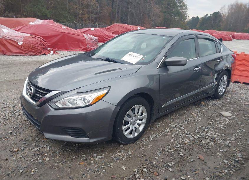 Photo 2 of 2017 Nissan Altima 2.5 S (VIN 1N4AL3AP7HC253275)