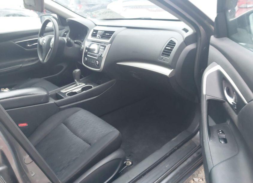 Photo 5 of 2017 Nissan Altima 2.5 S (VIN 1N4AL3AP7HC253275)