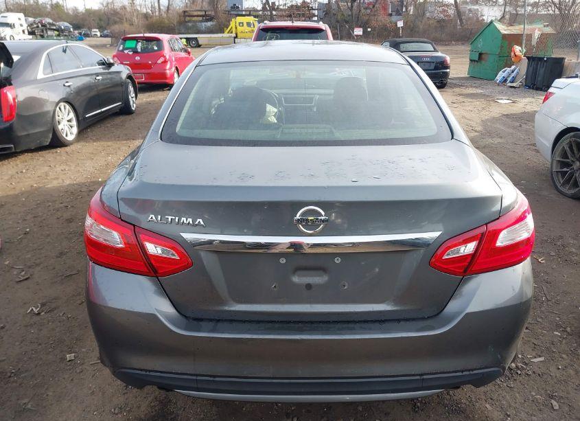 Photo 16 of 2017 Nissan Altima 2.5 S (VIN 1N4AL3AP7HC256953)