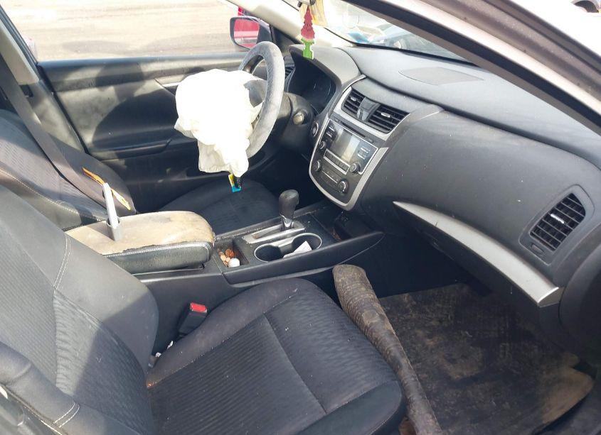 Photo 5 of 2017 Nissan Altima 2.5 S (VIN 1N4AL3AP7HC256953)