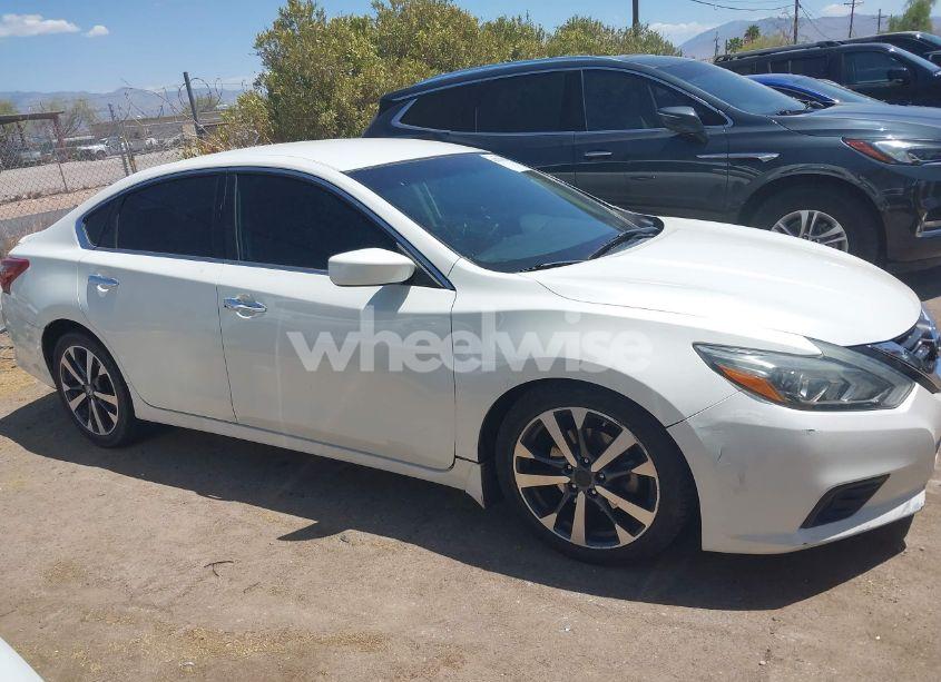 Photo 13 of 2017 Nissan Altima 2.5 SR (VIN 1N4AL3AP7HC261134)