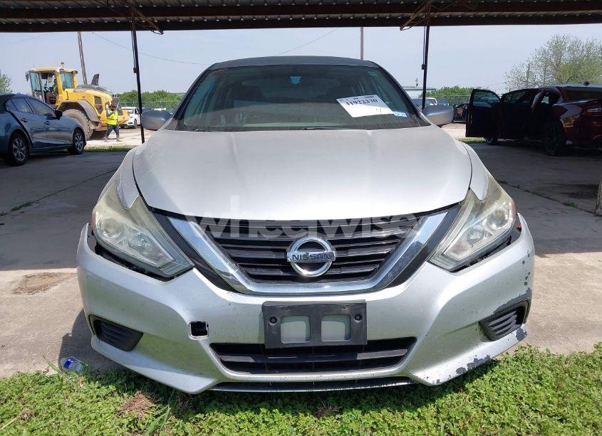 Photo 6 of 2017 Nissan Altima 2.5 S (VIN 1N4AL3AP7HC264695)