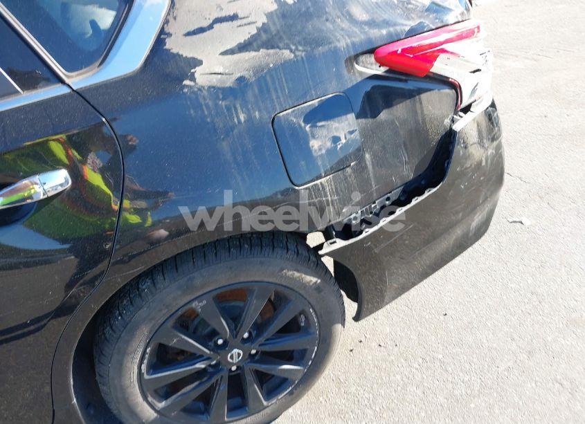 Photo 12 of 2017 Nissan Altima 2.5 SV (VIN 1N4AL3AP7HC268827)