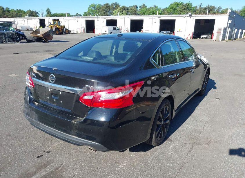 Photo 4 of 2017 Nissan Altima 2.5 SV (VIN 1N4AL3AP7HC268827)